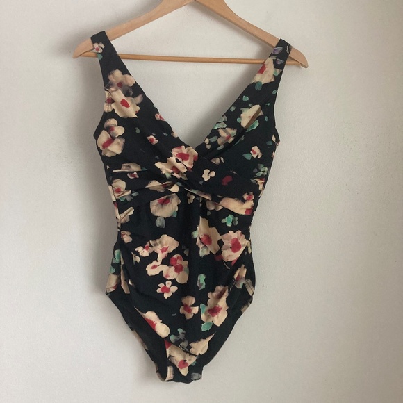 SHAN Women’s one piece floral swimsuit - Picture 1 of 5